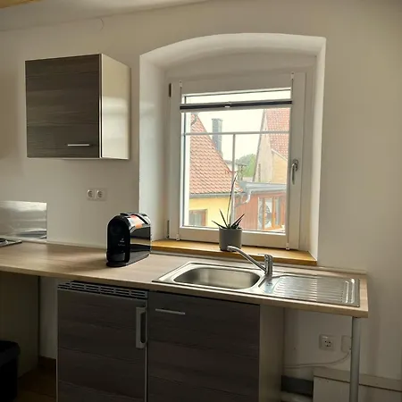 Weisses Ross Apartment *